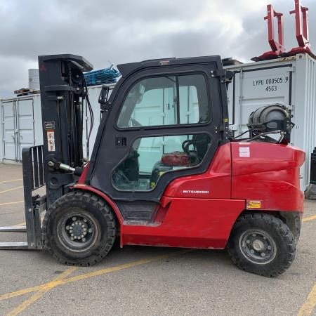 Used 2018 MITSUBISHI FG50CN Pneumatic Tire Forklift for sale in Red Deer Alberta