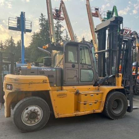 Used 2018 HYUNDAI 110D-9 Pneumatic Tire Forklift for sale in Langley British Columbia