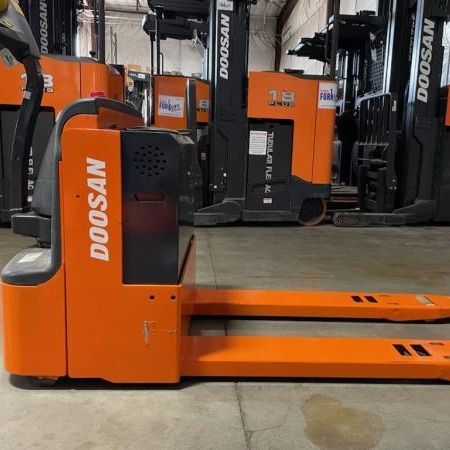 2019 Doosan BW23S-7