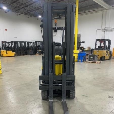 Used 2015 AISLEMASTER 44SE Very Narrow Aisle Forklift for sale in Edmonton Alberta