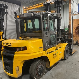 Used 2018 HYUNDAI 70D-9 Pneumatic Tire Forklift for sale in Tukwila Washington