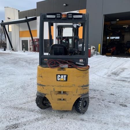 Used 2016 CAT 2EPC5000 Electric Forklift for sale in Red Deer Alberta