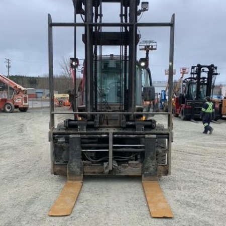 Used 2018 HYUNDAI 80D-9 Pneumatic Tire Forklift for sale in Surrey British Columbia