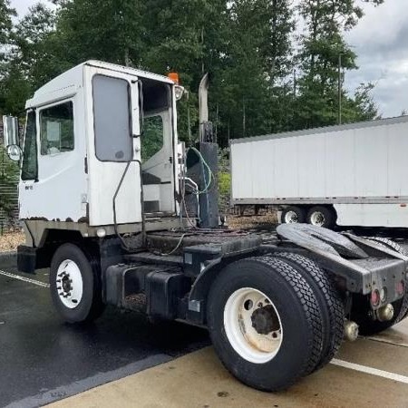 Used 2016 OTTAWA T2 Terminal Tractor/Yard Spotter for sale in New Boston Texas