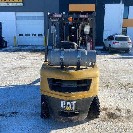 Used 2018 CAT GP25N5 Pneumatic Tire Forklift for sale in Red Deer Alberta