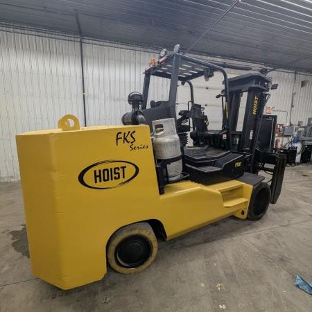 Used 2018 HOIST F300 Cushion Tire Forklift for sale in Belle River Ontario