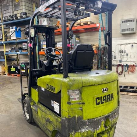 Used 2020 CLARK ECX25 Electric Forklift for sale in Brampton Ontario