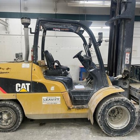 Used 2016 CAT DP50N1 Pneumatic Tire Forklift for sale in Portland Oregon