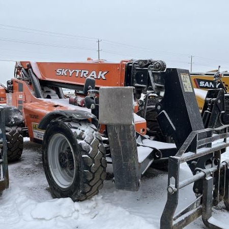 Used 2018 JLG 10054 Telehandler / Zoom Boom for sale in Calgary Alberta