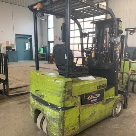 Used 2017 CLARK TMX25 Electric Forklift for sale in Cambridge Ontario