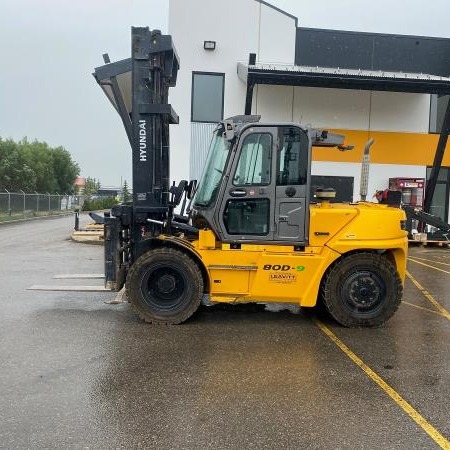 Used 2020 HYUNDAI 80D-9 Pneumatic Tire Forklift for sale in Red Deer Alberta