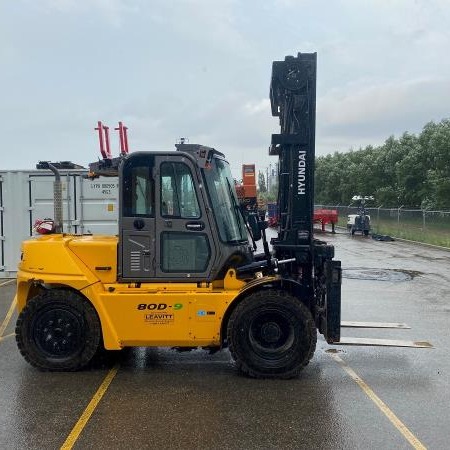 Used 2018 HYUNDAI 110D-9 Pneumatic Tire Forklift for sale in Langley British Columbia