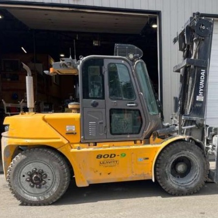 Used 2019 HYUNDAI 80D-9 Pneumatic Tire Forklift for sale in Langley British Columbia