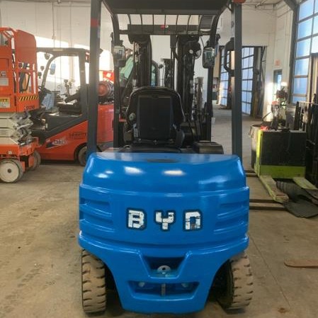 Used 2021 BYD ECB25 Electric Forklift for sale in Cambridge Ontario