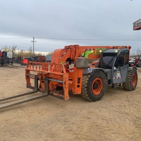 Used 2018 XTREME XR2045 Telehandler / Zoom Boom for sale in Red Deer Alberta