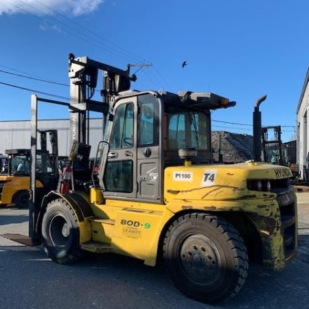 Used 2017 HYUNDAI 80D-9 Pneumatic Tire Forklift for sale in Langley British Columbia