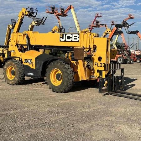 2017 JCB 512-56