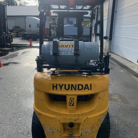 Used 2022 HYUNDAI 25L-7A Pneumatic Tire Forklift for sale in Langley British Columbia