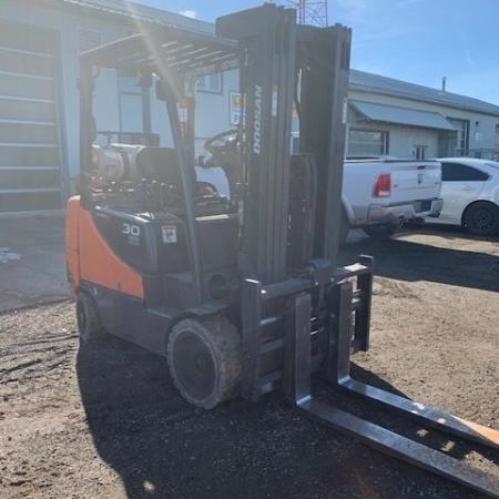 2018 Doosan GC30P