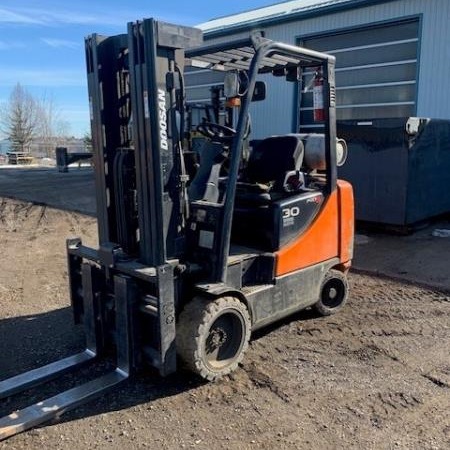 Used 2018 CAT GC70K Cushion Tire Forklift for sale in Langley British Columbia