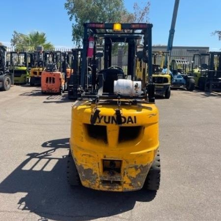 Used 2017 HYUNDAI 30L-7A Pneumatic Tire Forklift for sale in Phoenix Arizona