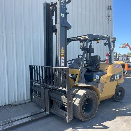 Used 2016 CAT DP50CN1 Pneumatic Tire Forklift for sale in Sacramento California